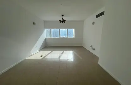 Apartment - 2 Bedrooms - 3 Bathrooms for rent in Al Majaz Pearl - Al Majaz 2 - Al Majaz - Sharjah