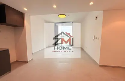 Apartment - 2 Bedrooms - 3 Bathrooms for rent in Tiraz 2 - Aljada - Sharjah