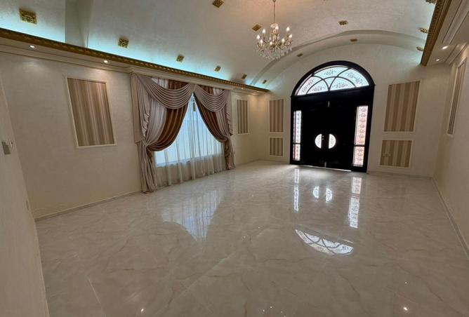 76166558 - Property Image 3