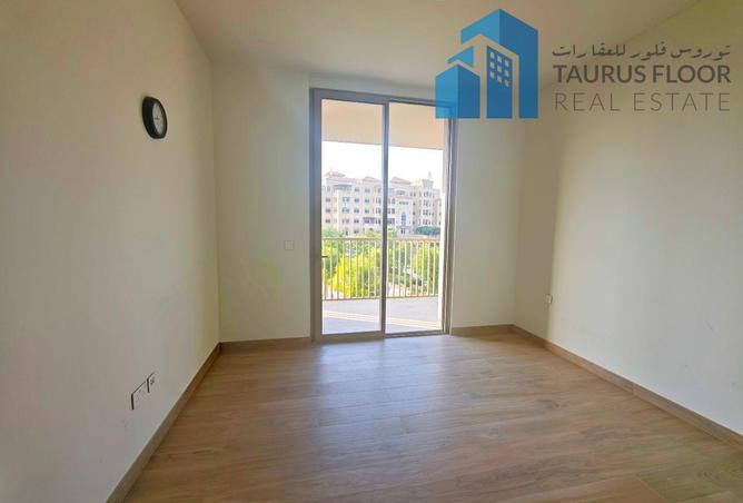 122475304 - Property Image 3
