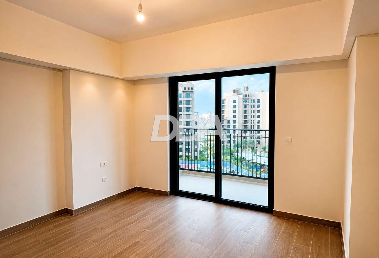 LUXURY 4BR + MAID | LARGE LAYOUT | PRIME LOCATION photo 4