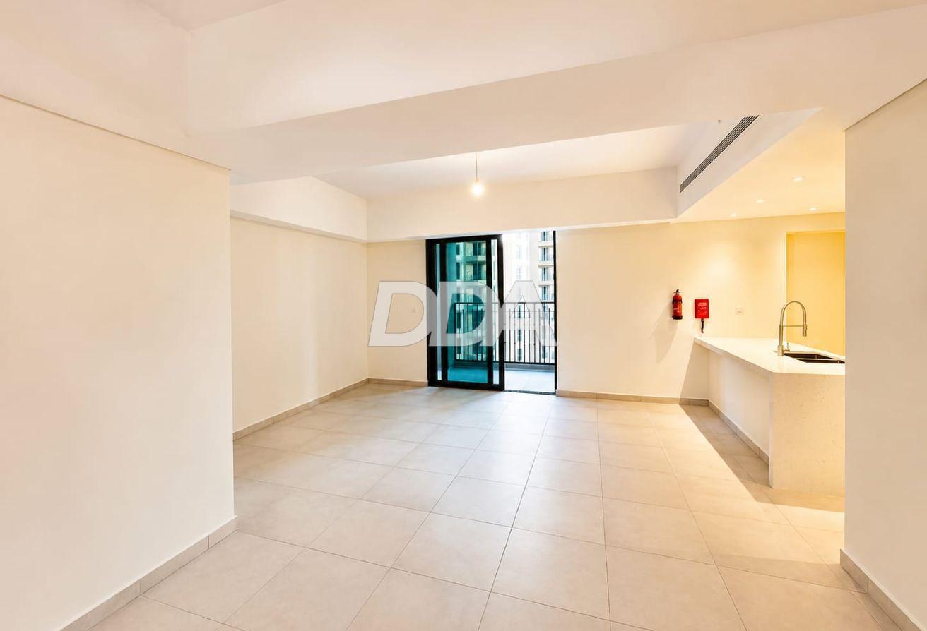LUXURY 4BR + MAID | LARGE LAYOUT | PRIME LOCATION photo 7