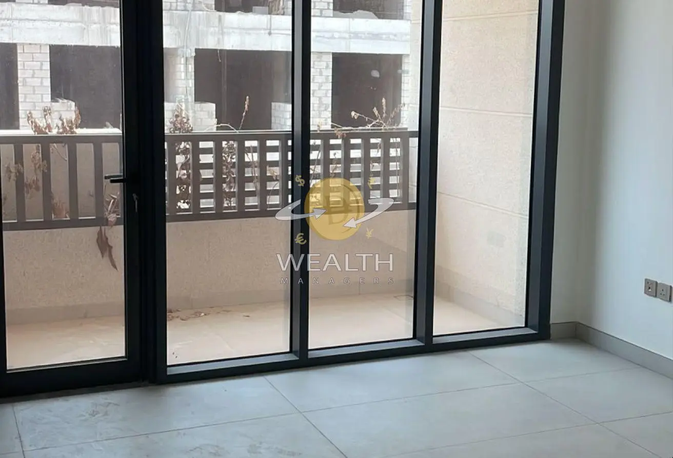 141904053 - Property Main Image