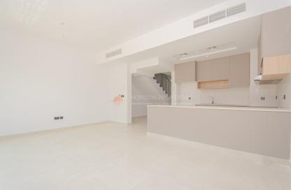 Townhouse - 2 Bedrooms - 3 Bathrooms for rent in Falcon Island North - Falcon Island - Al Hamra Village - Ras Al Khaimah