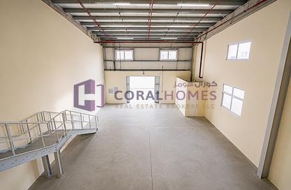 Warehouse - Studio for rent in Dubai Investment Park 1 (DIP 1) - Dubai Investment Park (DIP) - Dubai Warehouse - Studio for rent in Dubai Investment Park 1 (DIP 1) - Dubai Investment Park (DIP) - Dubai