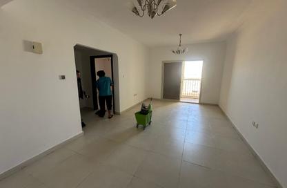 Apartment - 1 - 2 for rent in Nuaimia Two Tower - Al Nuimiya 2 - Al Nuaimiya - Ajman