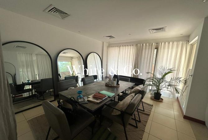 83661342 - Property Image 3