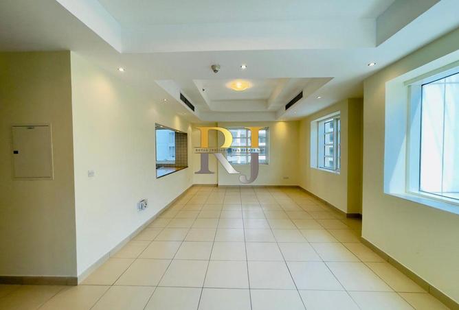 16209800 - Property Image 3