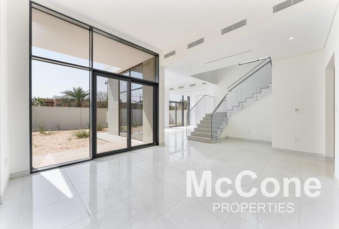 56949627 - Property Image 2