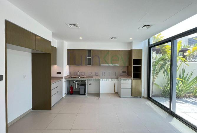 83228305 - Property Image 3