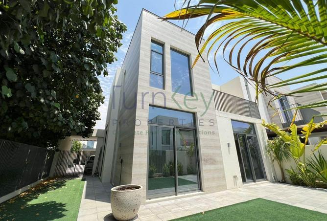 83228305 - Property Main Image