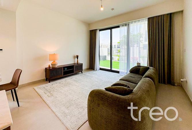 Exclusive | Vacant Now | Well Maintained — photo 3
