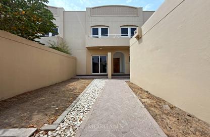 Villa - 4 Bedrooms - 4 Bathrooms for rent in Jumeirah 1 Villas - Jumeirah 1 - Jumeirah - Dubai Villa - 4 Bedrooms - 4 Bathrooms for rent in Jumeirah 1 Villas - Jumeirah 1 - Jumeirah - Dubai