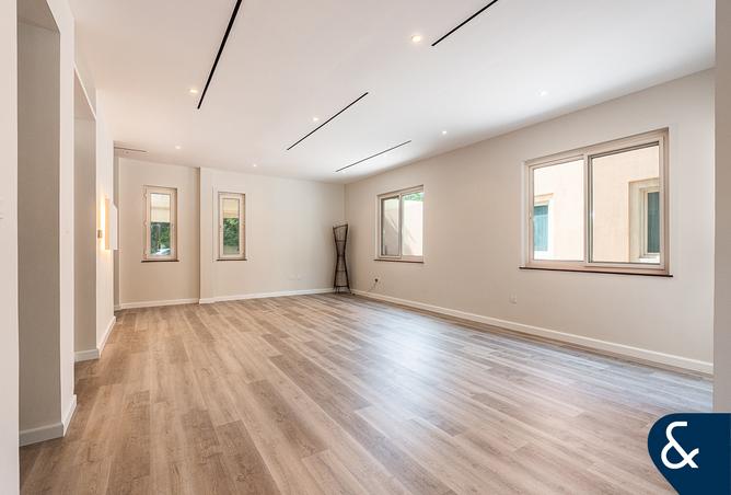 141895390 - Property Image 3