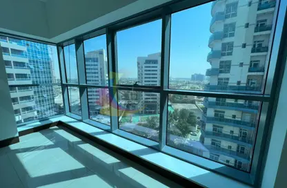 شقة - 2 غرف نوم - 3 حمامات للايجار في برج ويمبلي - مدينة دبي الرياضية - دبي