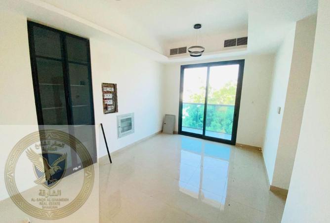 101270743 - Property Image 2