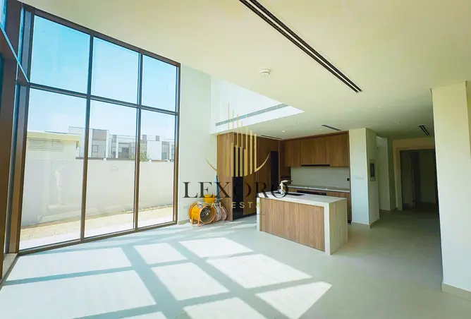 155078101 - Property Image 2