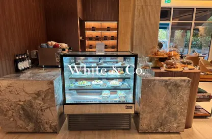 Retail - Studio for rent in The Carlton Downtown Hotel - Sheikh Zayed Road - Dubai