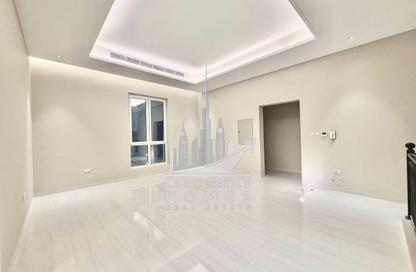 فيلا - 5 - 6 للايجار في مدينة هند ٣ - دبي فيلا - 5 - 6 للايجار في مدينة هند ٣ - دبي