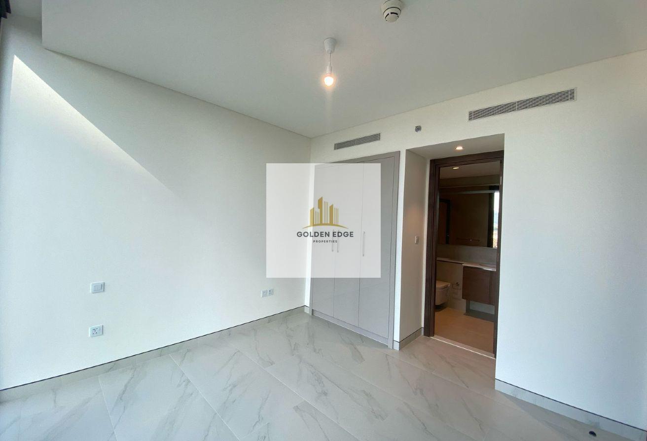 BURJ VIEW | BIG LAYOUT | MULTIPLE UNITS photo 14