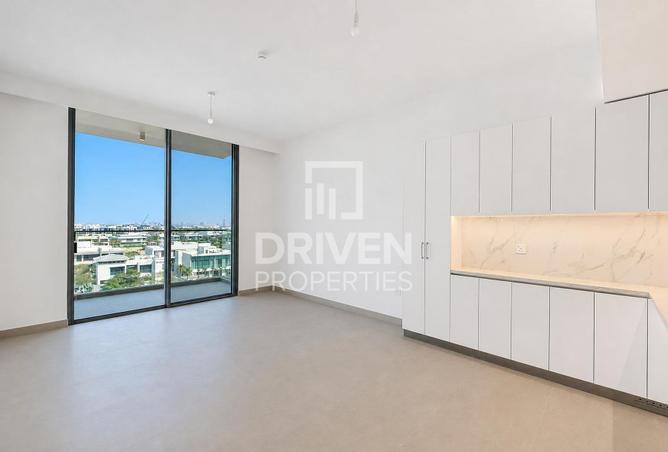 Brand New 2BR with Maids Room | Golf and Pool View photo 2