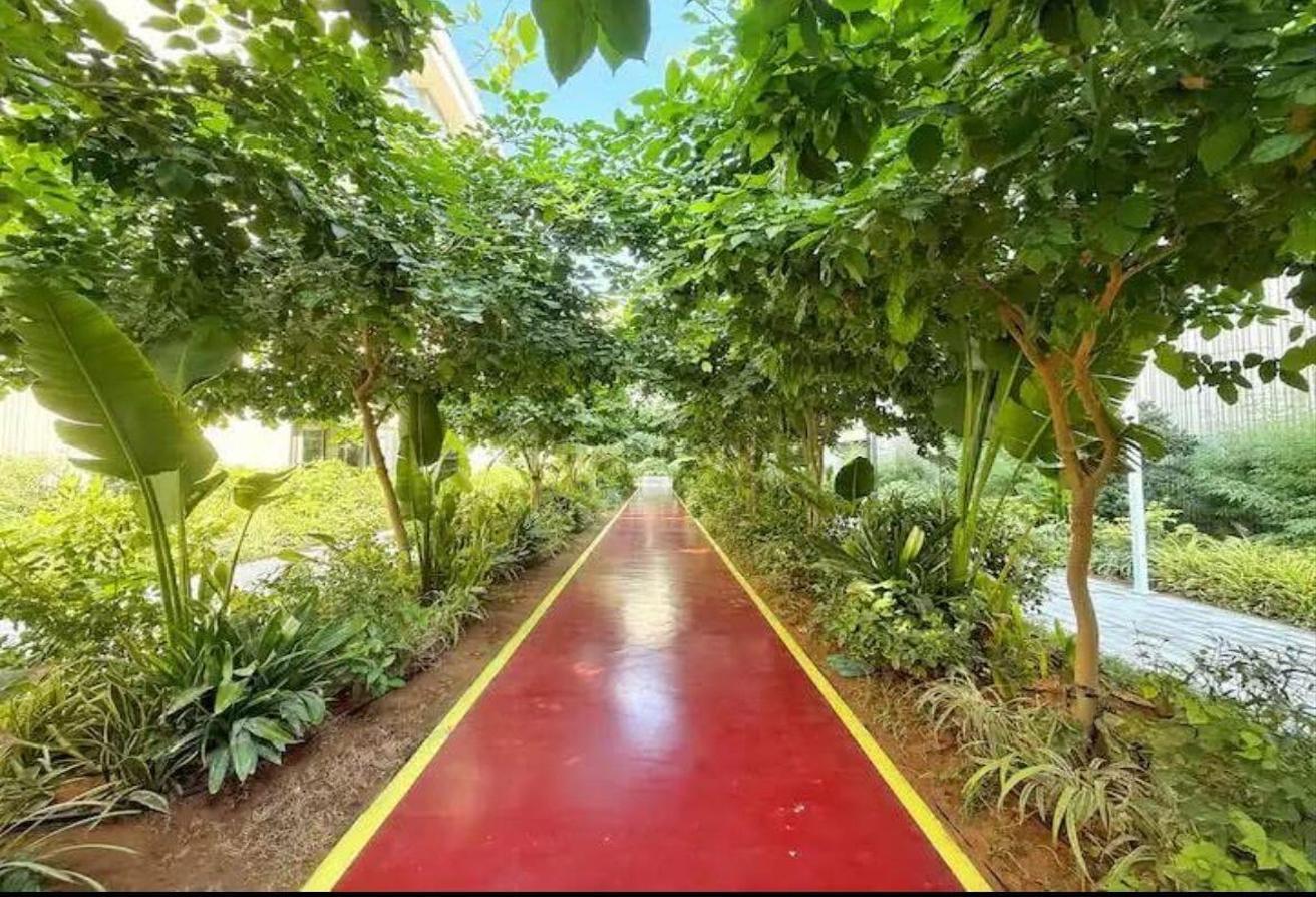 Resort Style Amenities | Ready to move in photo 2