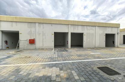 Warehouse - Studio - 1 for rent in Al Noud - Al Ain