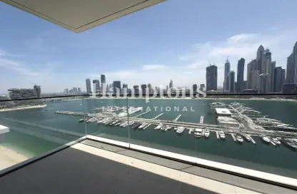 شقة - 2 غرف نوم - 3 حمامات للايجار في برج بيتش مانشن 1 - قصر الشاطئ - إعمار بيتشفرونت - دبي هاربور - دبي