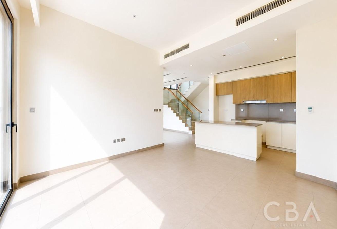 Negotiable | Close to Ammenties | Prime Location photo 2