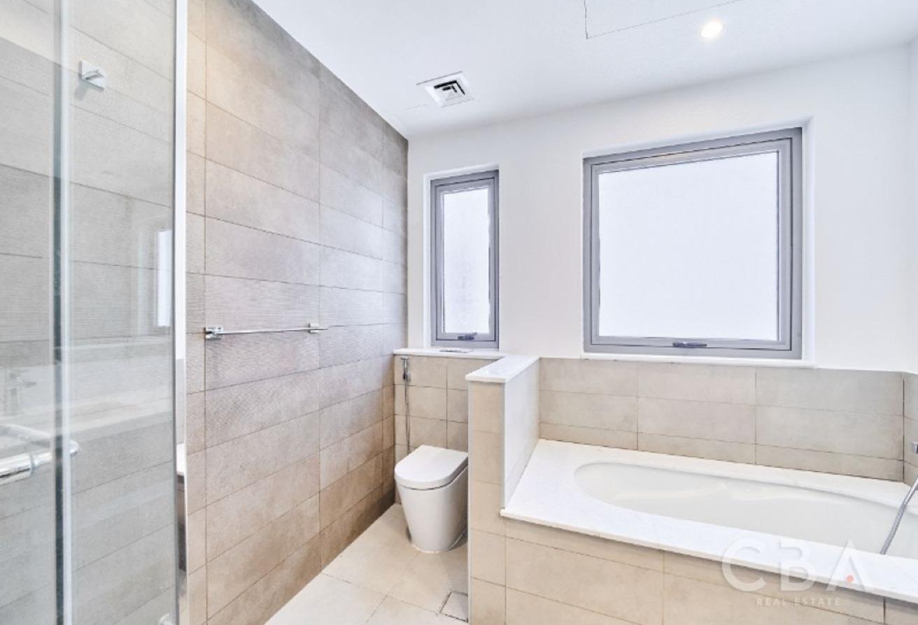 Negotiable | Close to Ammenties | Prime Location photo 9