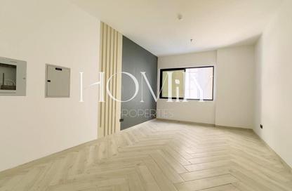 Apartment - 1 Bedroom - 2 Bathrooms for rent in Empire Residence - District 17 - Jumeirah Village Circle - Dubai