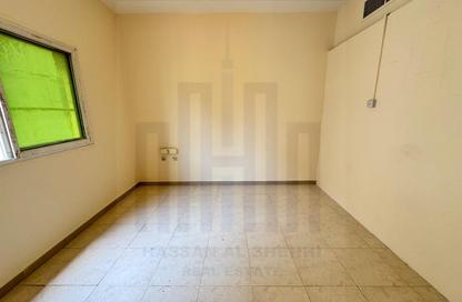 Apartment - 1 Bedroom - 1 Bathroom for rent in Muwailih Building - Muwaileh - Sharjah