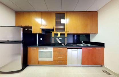 Apartment - 2 Bedrooms - 2 Bathrooms for rent in Golden Sands 9 - Al Mankhool - Bur Dubai - Dubai