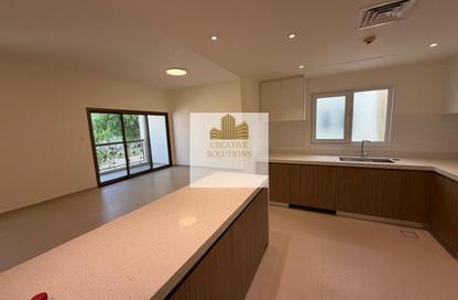Apartment - 3 Bedrooms - 3 Bathrooms for rent in The Gardens Buildings - The Gardens - Dubai Apartment - 3 Bedrooms - 3 Bathrooms for rent in The Gardens Buildings - The Gardens - Dubai