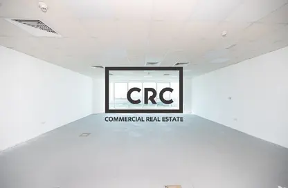 مكتب - غرفة نوم للايجار في برج تشرشل للأعمال - أبراج تشرشل - الخليج التجاري - دبي