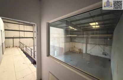 Warehouse - Studio for rent in Umm Dir - Umm Al Quwain