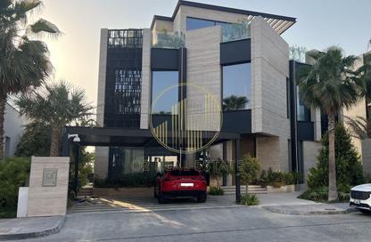 Villa - 5 Bedrooms - 6 Bathrooms for rent in Garden Homes Frond N - Garden Homes - Palm Jumeirah - Dubai