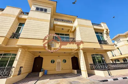 مجمع سكني - 4 غرف نوم - 6 حمامات للإيجار في مدينة محمد بن زايد - أبوظبي