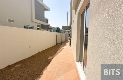 Townhouse - 4 Bedrooms - 4 Bathrooms for sale in Camelia - Damac Hills 2 - Dubai