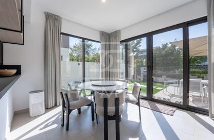 Villa - 5 - 6 for sale in Aura Gardens - Tilal Al Ghaf - Dubai