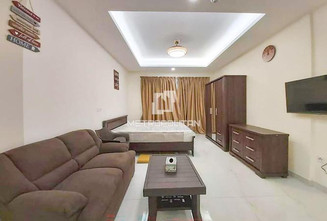 104260832 - Property Image 3