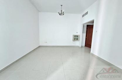 Apartment - 1 - 2 for rent in Street 64 - Al Nahda - Sharjah