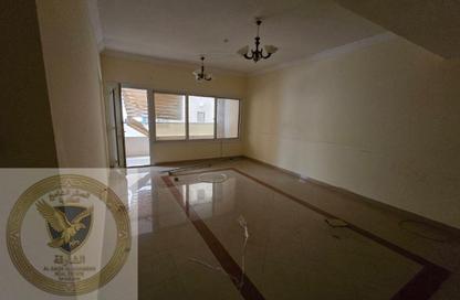 Apartment - 2 Bedrooms - 3 Bathrooms for rent in Al Qulaya'ah - Al Sharq - Sharjah