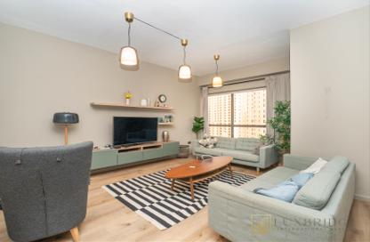 Apartment - 2 Bedrooms - 3 Bathrooms for rent in Rimal 3 - Rimal - Jumeirah Beach Residence - Dubai