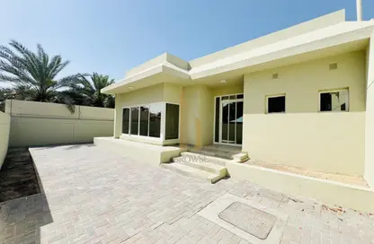Villa - 3 Bedrooms - 3 Bathrooms for rent in Jumeirah 3 Villas - Jumeirah 3 - Jumeirah - Dubai