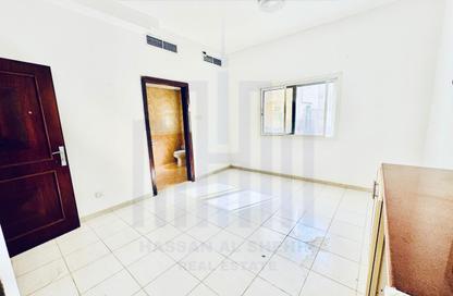 Apartment - Studio - 1 Bathroom for rent in Muwailih Building - Muwaileh - Sharjah Apartment - Studio - 1 Bathroom for rent in Muwailih Building - Muwaileh - Sharjah