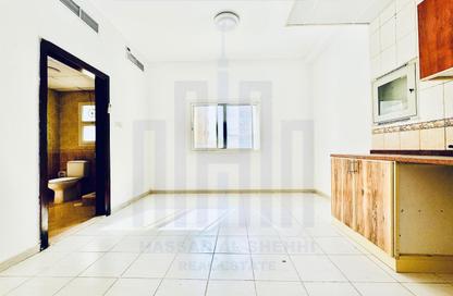 Apartment - Studio - 1 Bathroom for rent in Muwailih Building - Muwaileh - Sharjah Apartment - Studio - 1 Bathroom for rent in Muwailih Building - Muwaileh - Sharjah