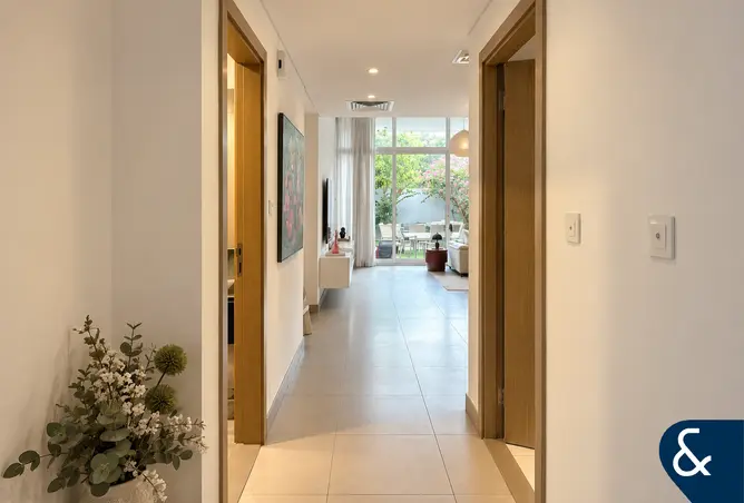 165028469 - Property Image 2