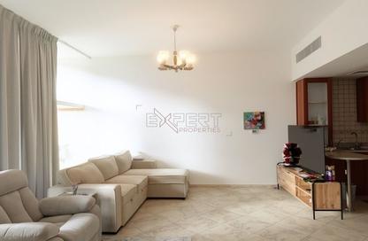 Apartment - Studio - 1 Bathroom for rent in Weston Court 1 - Weston Court - Motor City - Dubai