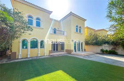 Villa - 3 - 4 for rent in District 8 - Jumeirah Park - Dubai Villa - 3 - 4 for rent in District 8 - Jumeirah Park - Dubai